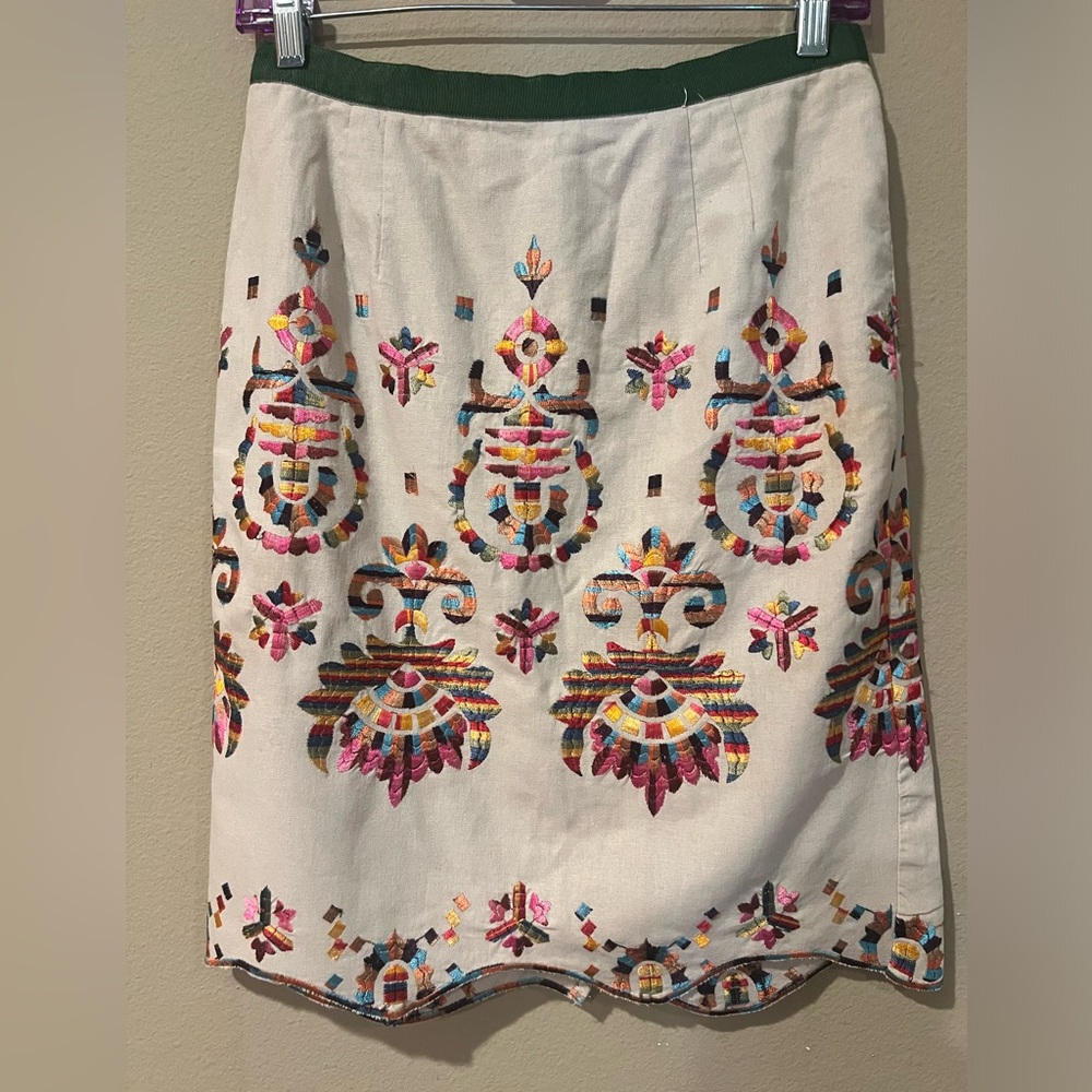 COREYLYNNCALTER embroidery floral whimsy cottage core festival boho scalloped